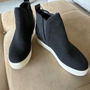 Steve Madden Black Ankle Boots with White Soles